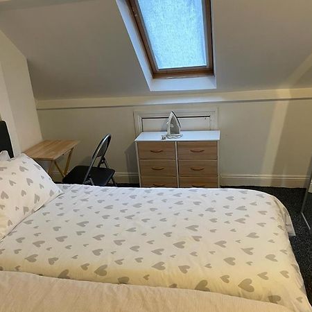 One Room To Stay With Fantastic Host London Exterior foto