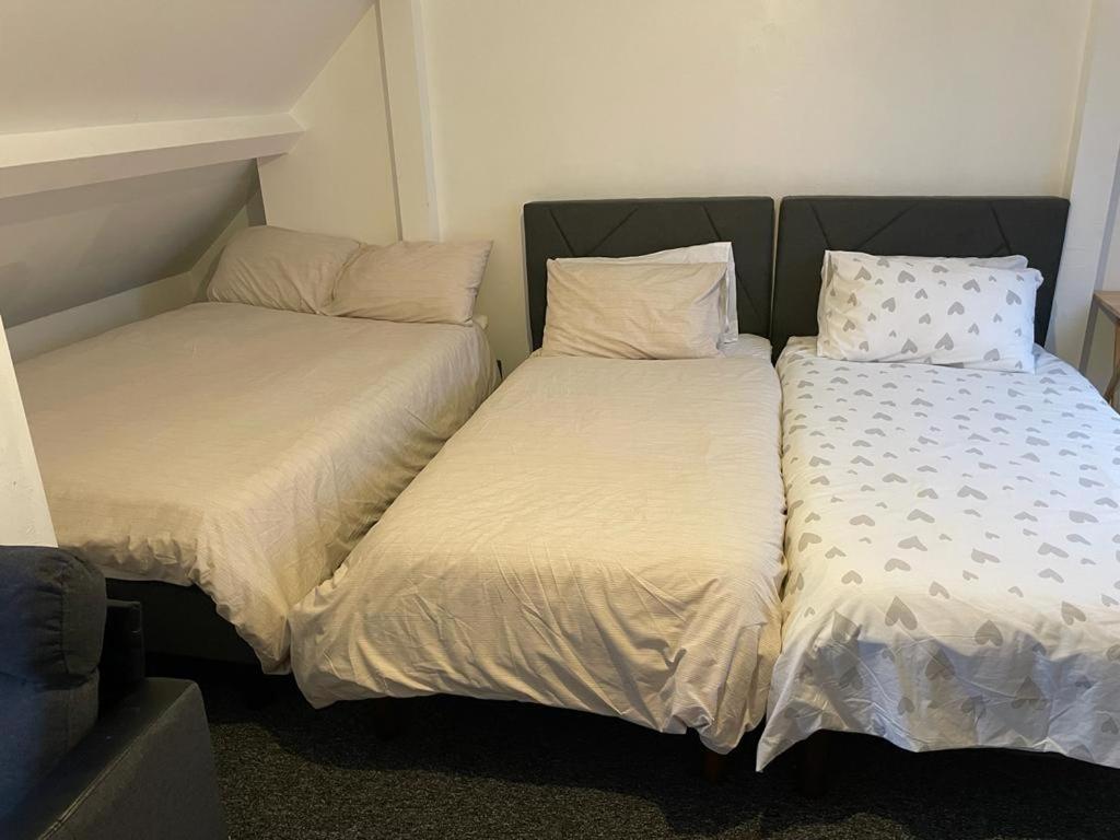 One Room To Stay With Fantastic Host London Exterior foto